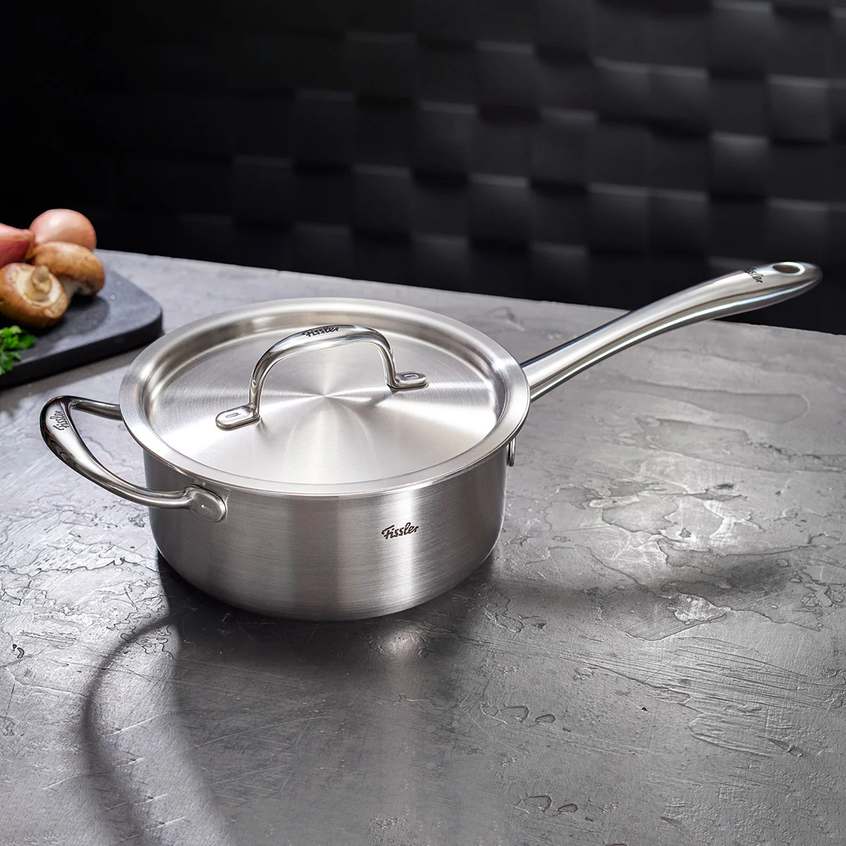 M5 Pro-Ply 5-Ply Stainless Steel Saucepan with Lid | Mess-Free Pouring Rim - Image 4
