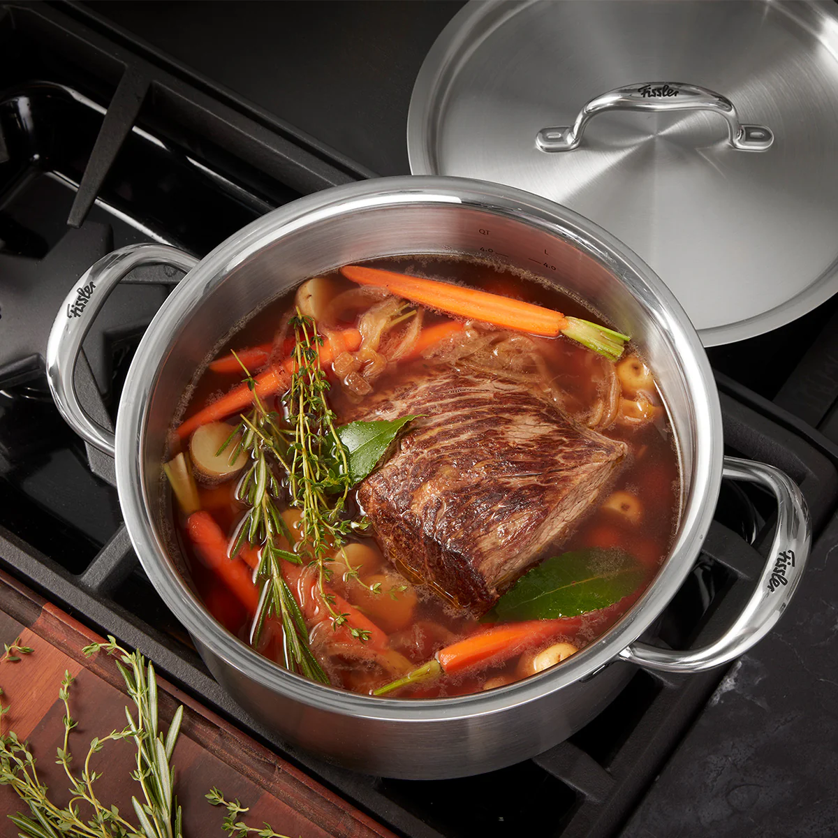 M5 Pro-Ply 5 Ply Stockpot with Lid & Interior Measurement Markings - Image 3