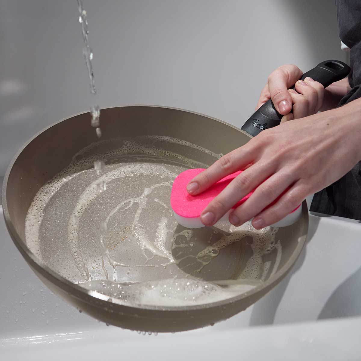 Ceratal® Comfort Ceramic Frying Pan - Image 7