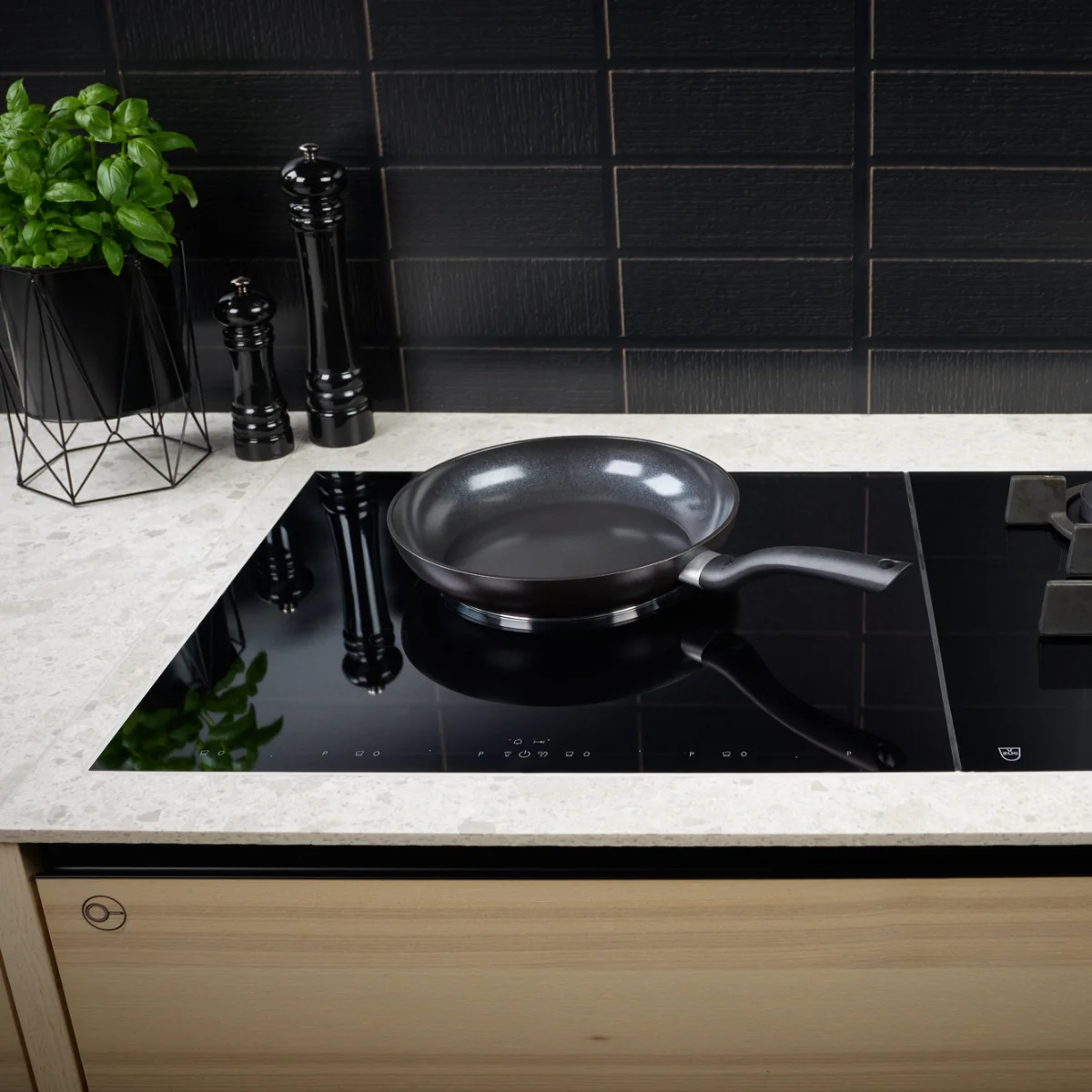 Fissler Essential® pan - Image 12