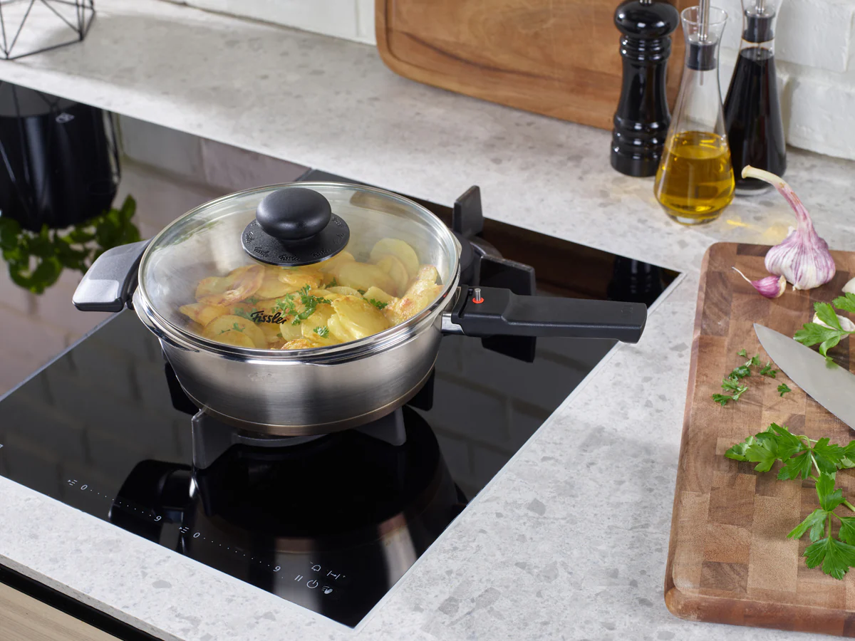 Vitavit® Premium Pressure Skillet - Image 4