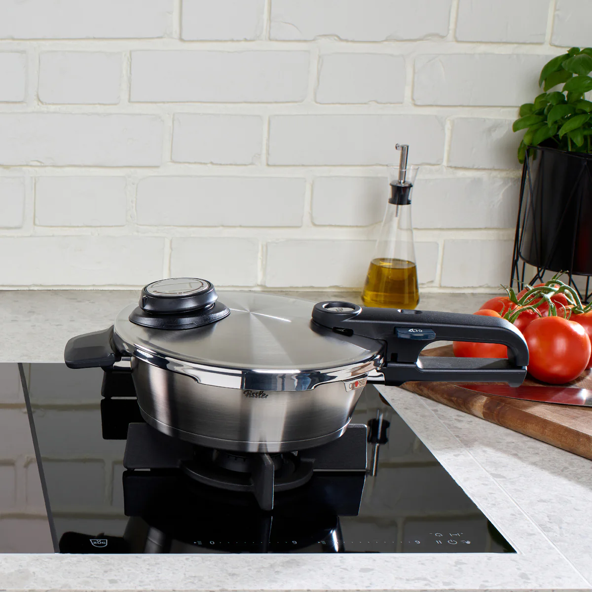 Vitavit® Premium Pressure Skillet - Image 5